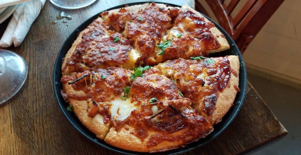 Spankys Homemade Pizza & Bar | restaurant | 4010 Spencer Hwy, Pasadena, TX 77504, USA | 8328308034 OR +1 832-830-8034