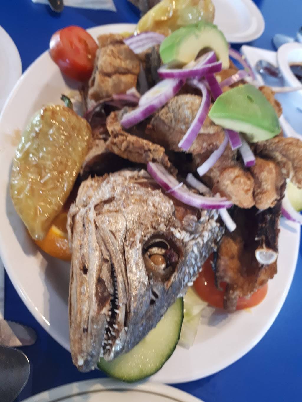 SEAFOOD Mariscos Mazatlan Paseo Del Rio | restaurant | Paseo del Río 6642, Río Tijuana 3a. Etapa, Rio Tijuana 3ra Etapa, 22226 Tijuana, B.C., Mexico | 016641046874 OR +52 664 104 6874