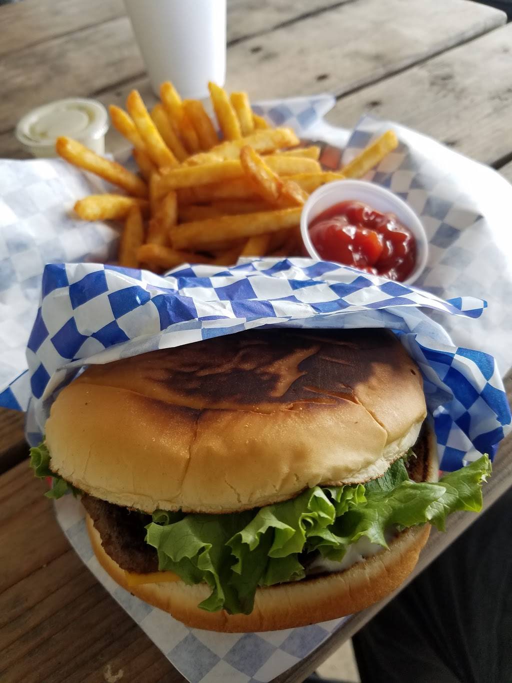 LilJims Country Store | restaurant | 1203 Heickman Rd, Somerset, TX 78069, USA | 8304291009 OR +1 830-429-1009