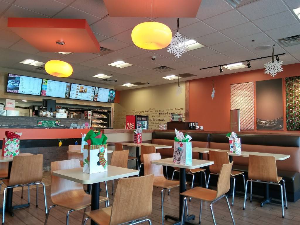 Dunkin | bakery | 4829 N Broadway, Knoxville, TN 37918, USA | 8654442962 OR +1 865-444-2962