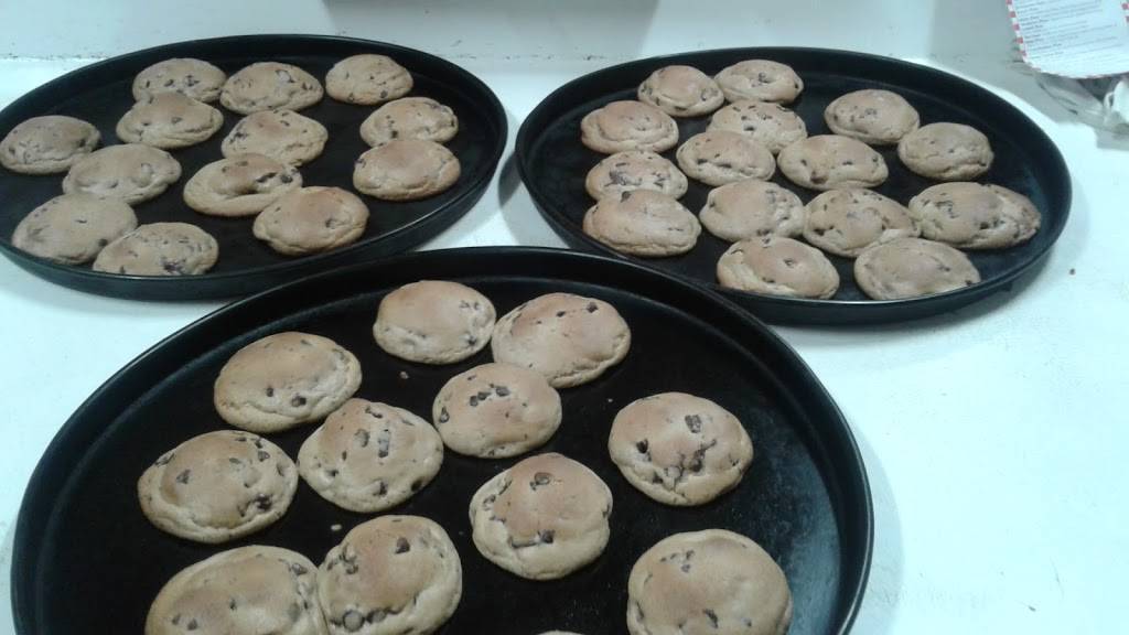 Pizza 24 | meal delivery | 301 Adams St, Dorchester, MA 02122, USA | 6178222444 OR +1 617-822-2444