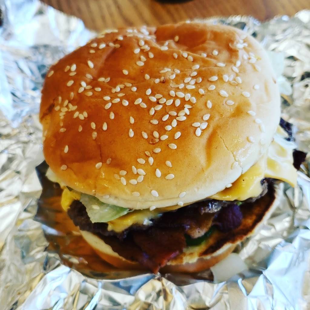 Five Guys | meal takeaway | 5110 Hixson Pike, Hixson, TN 37343, USA | 4238707772 OR +1 423-870-7772