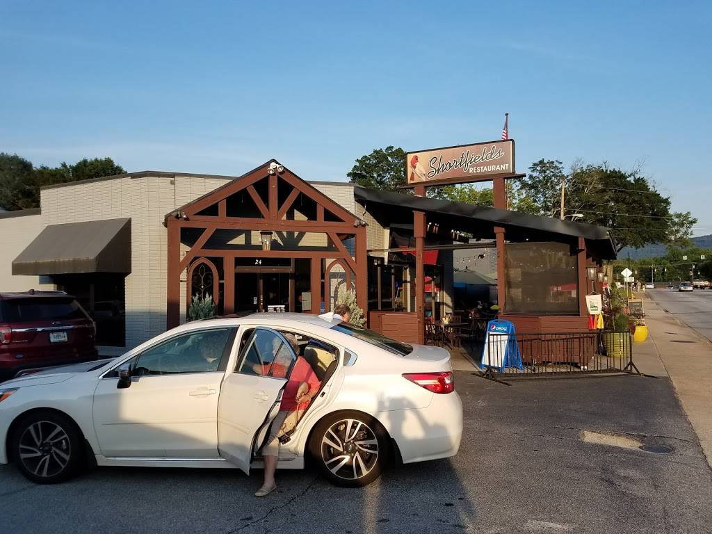 Shortfields Travelers Rest | restaurant | 24 S Main St, Travelers Rest, SC 29690, USA | 8648344050 OR +1 864-834-4050