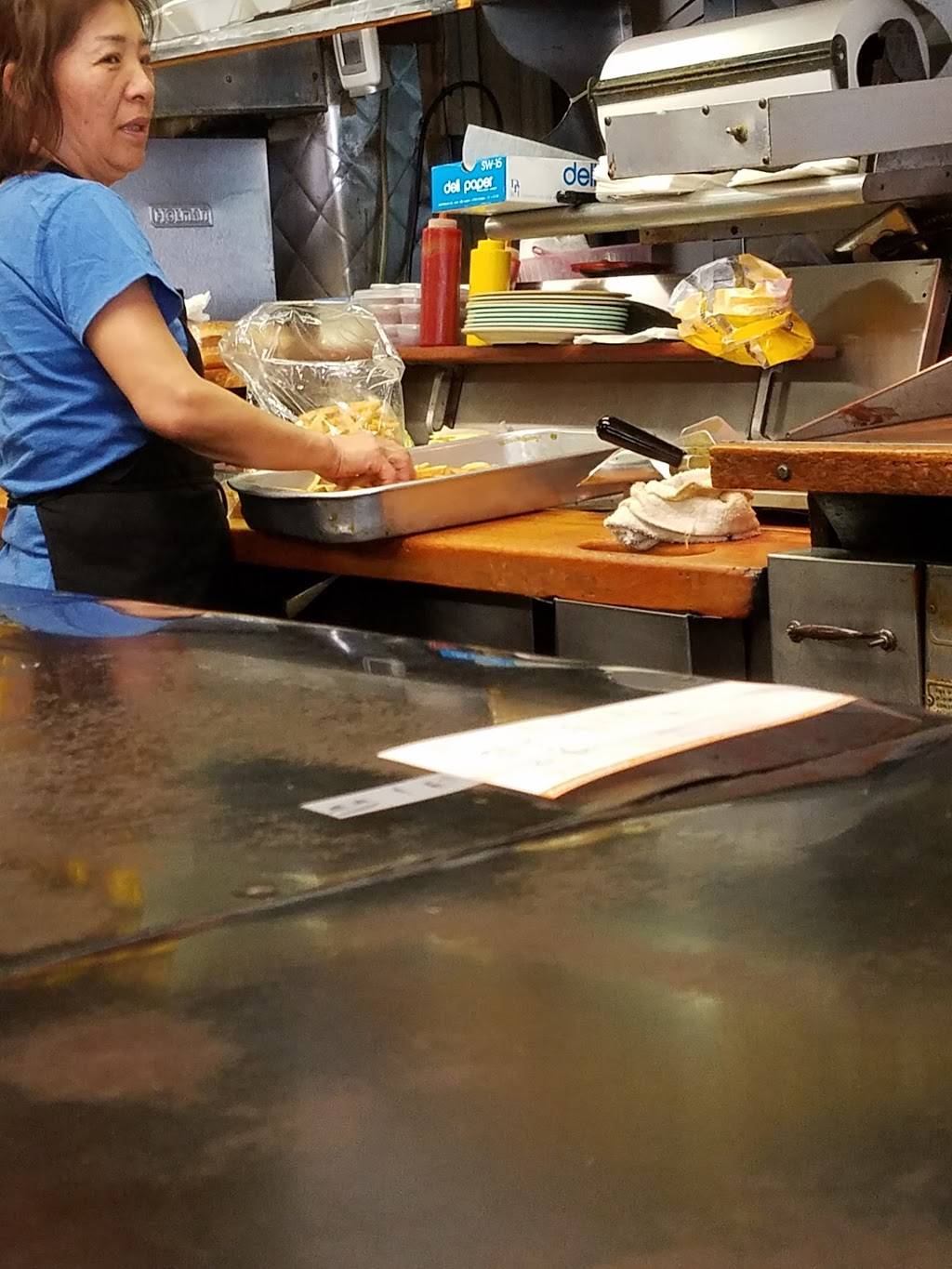 Colony Restaurant | restaurant | 4906 Washington Ave, Newport News, VA 23607, USA | 7573806765 OR +1 757-380-6765