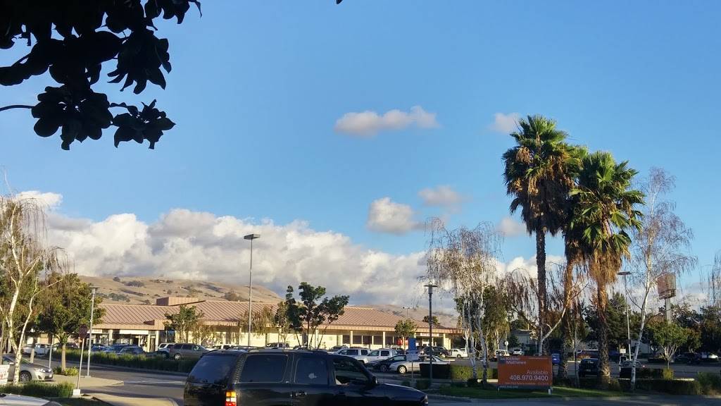 Starbucks | cafe | 1333 S Park Victoria Dr, Milpitas, CA 95035, USA | 4089568397 OR +1 408-956-8397