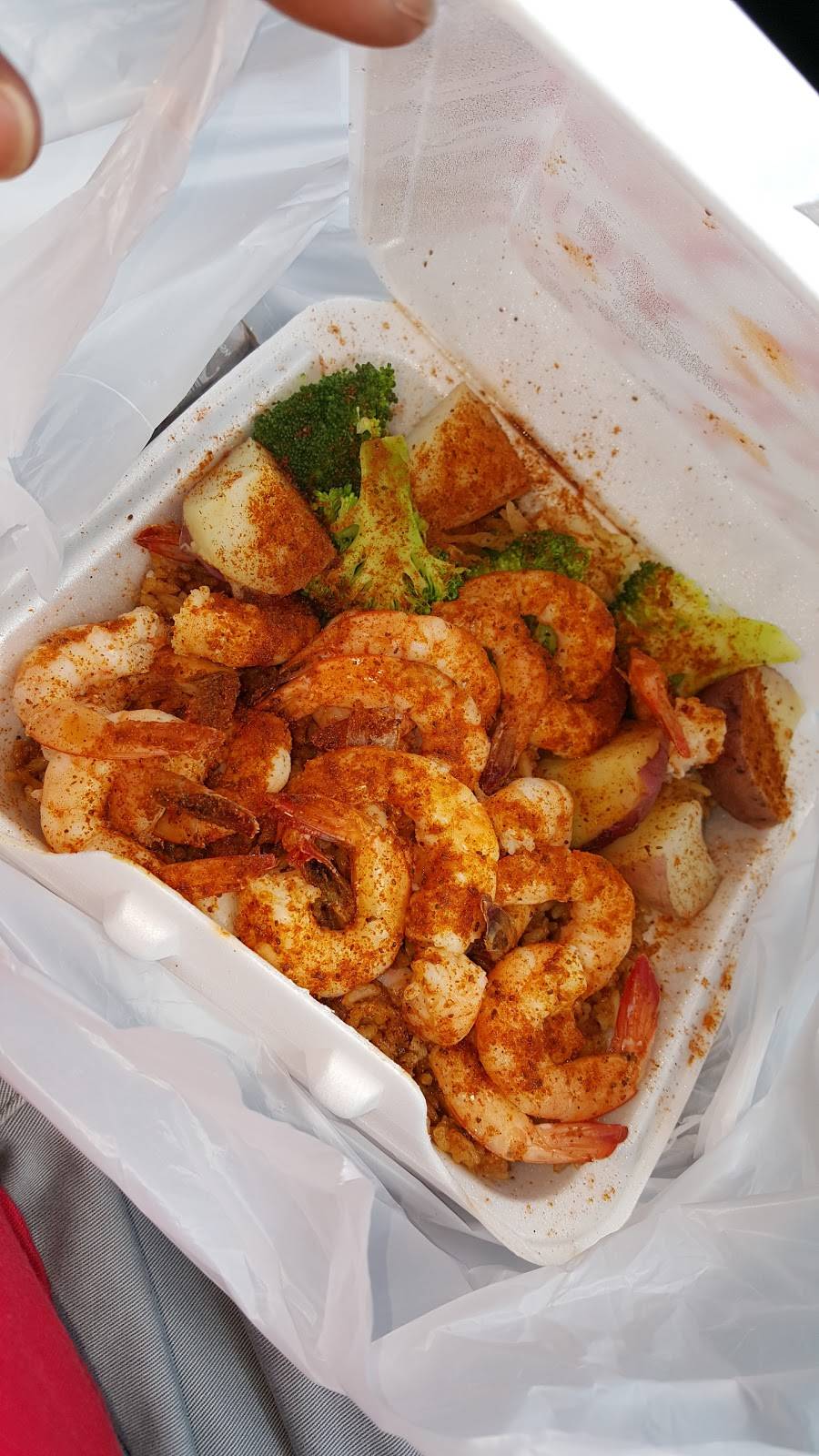 TSan Japanese Restaurant | restaurant | 4640 E Princess Anne Rd, Norfolk, VA 23502, USA | 7578550108 OR +1 757-855-0108