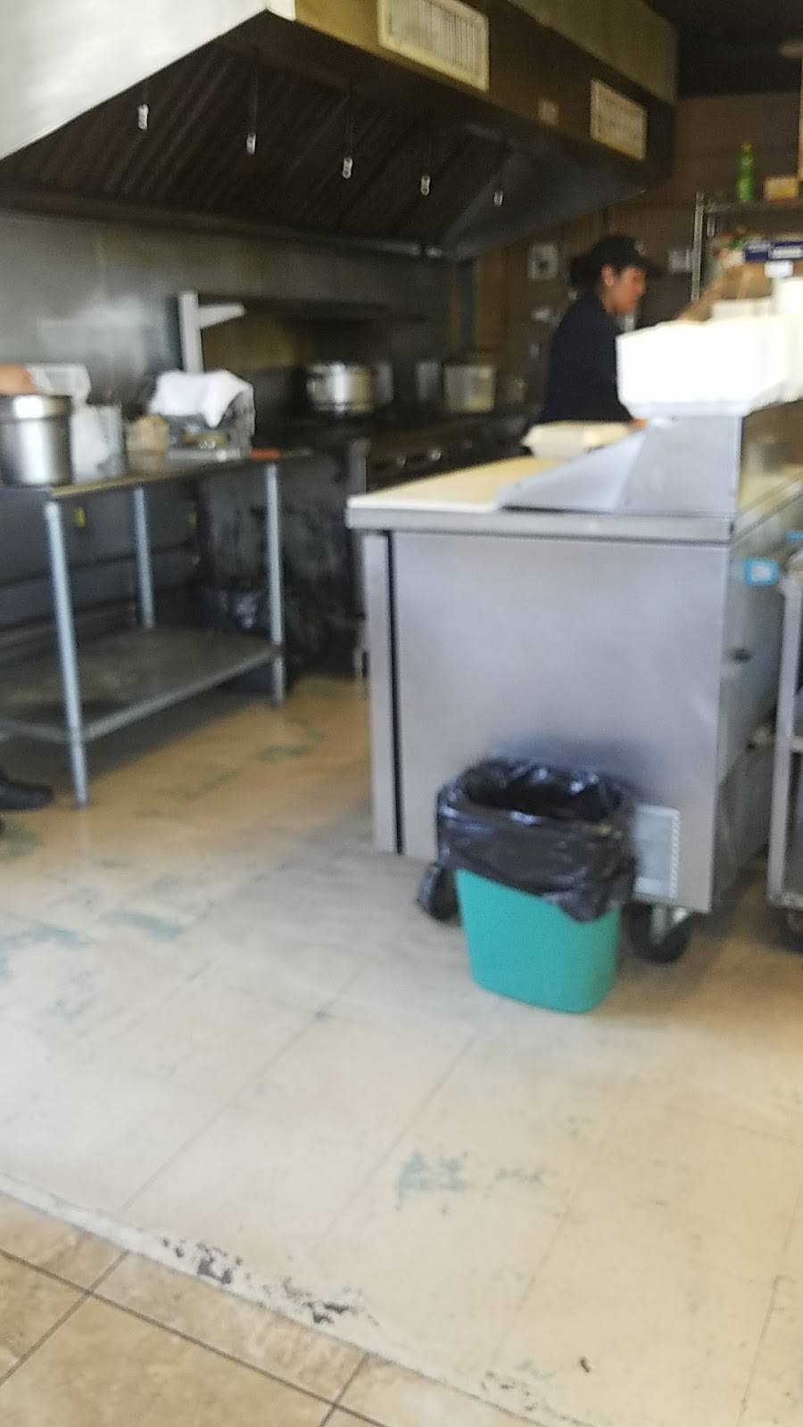 El Taquito Express | restaurant | 5141 SW 29th St, Topeka, KS 66614, USA | 7852721807 OR +1 785-272-1807