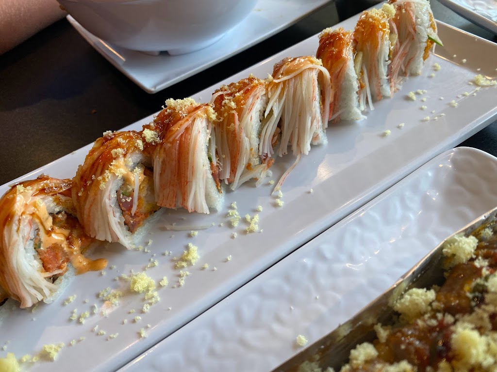 Rock N Roll Sushi | restaurant | 12800 Chenal Pkwy, Little Rock, AR 72211, USA | 5013134241 OR +1 501-313-4241