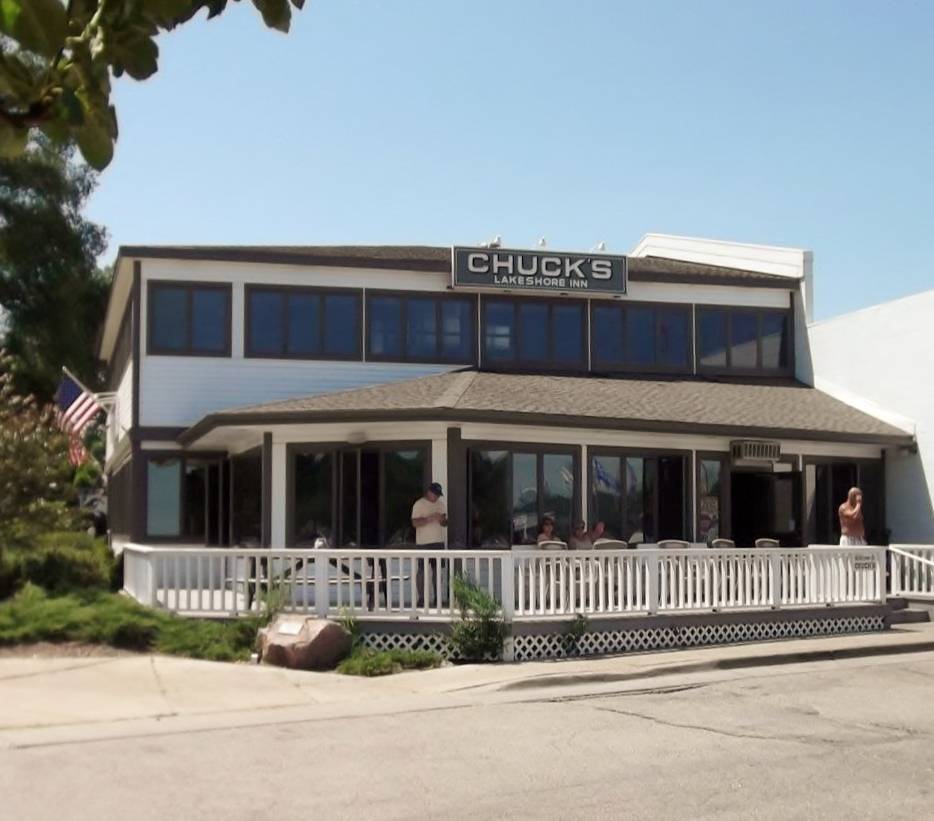 Chucks Lakeshore Inn | restaurant | 352 Lake St, Fontana-On-Geneva Lake, WI 53125, USA | 2622753222 OR +1 262-275-3222