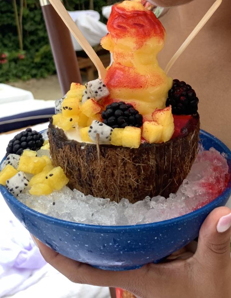 The Beach | restaurant | 355 W 16th St, New York, NY 10011, USA | 2122292336 OR +1 212-229-2336