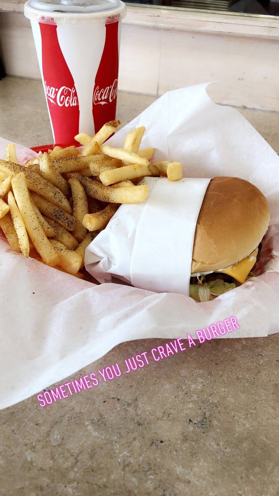 1/4 Pound Giant Burgers | restaurant | 2055 MacArthur Blvd, Oakland, CA 94602, USA | 5105313199 OR +1 510-531-3199