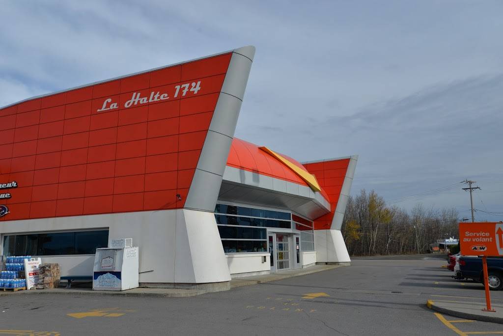 Restaurant SUBWAY | restaurant | 14 Rue Sainte Anne (Route 138 Halte 174 Service Area, Yamachiche, QC G0X 3L0, Canada | 8192285620 OR +1 819-228-5620