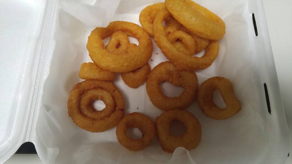 Magoos Sports & Spirits | restaurant | 3308 Waccamaw Blvd, Myrtle Beach, SC 29579, USA | 8432363303 OR +1 843-236-3303