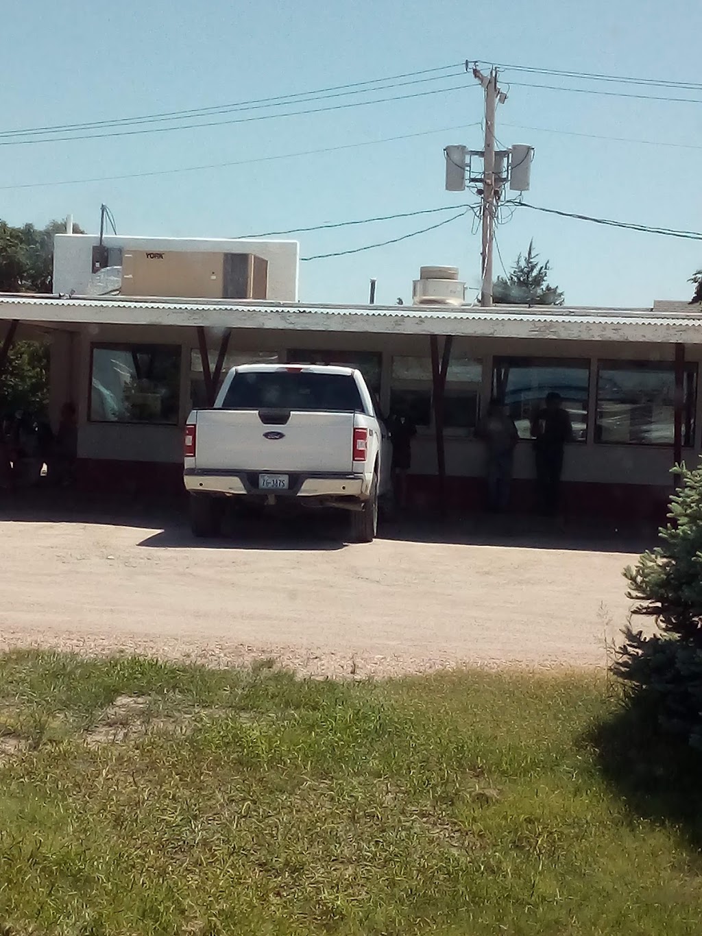 Dub Drive-In | restaurant | 1416 A St, Benkelman, NE 69021, USA | 3084232596 OR +1 308-423-2596