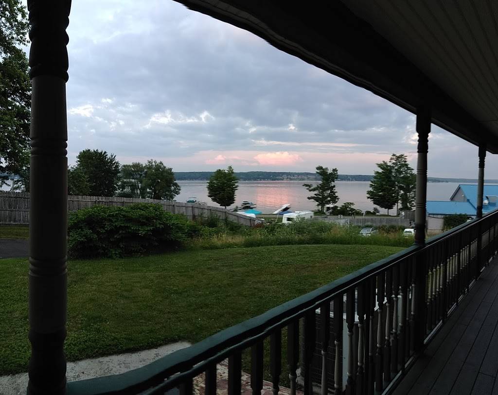 House On the Hill | restaurant | 186 S Erie St, Mayville, NY 14757, USA | 7162244456 OR +1 716-224-4456