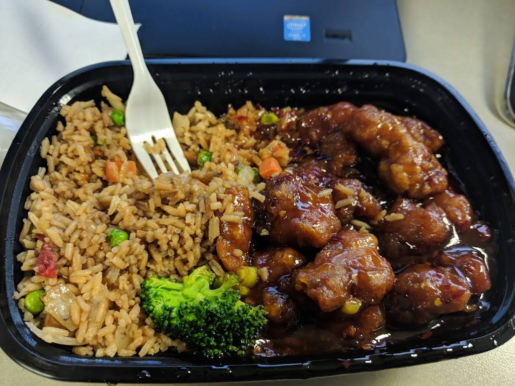 China King | restaurant | 6894, 313 Crossroads Blvd, Cary, NC 27518, USA | 9192338385 OR +1 919-233-8385