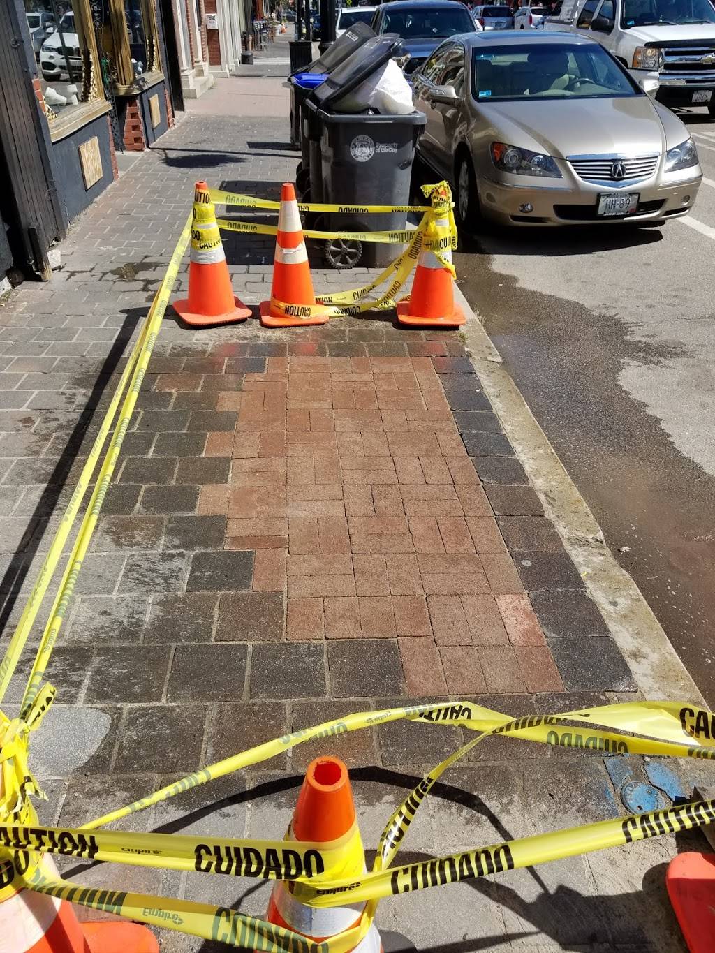 Harrys on the Hill | restaurant | 301 Atwells Ave, Providence, RI 02903, USA | 4012283336 OR +1 401-228-3336