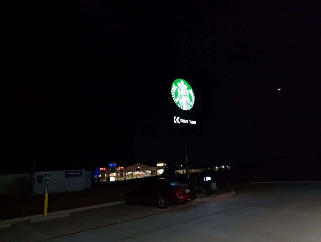 Starbucks | cafe | 17905 N May Ave, Edmond, OK 73012, USA | 4055628762 OR +1 405-562-8762