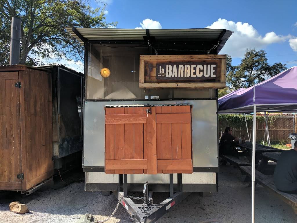 la Barbecue | restaurant | 2027 E Cesar Chavez St, Austin, TX 78702, USA | 5126059696 OR +1 512-605-9696