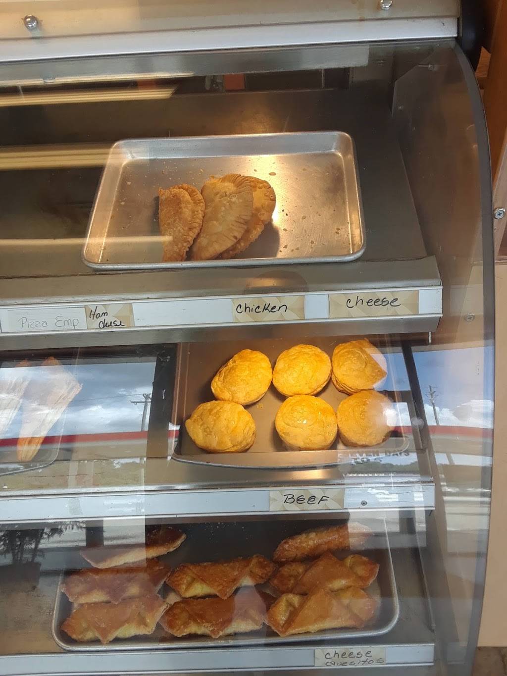 Marys Cuban Bakery | restaurant | 1800 SW Hwy 484, Ocala, FL 34473, USA | 3522456279 OR +1 352-245-6279