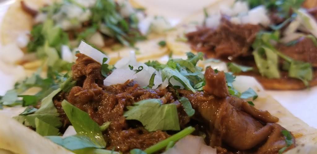 Mariscos la cabaña | restaurant | 1604 W Mission Blvd, Pomona, CA 91766, USA | 9093261155 OR +1 909-326-1155