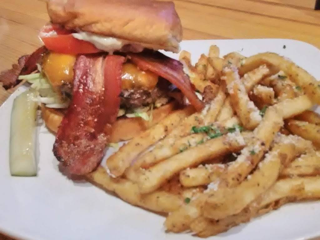 The Corner | restaurant | 6331 Guilford Ave, Indianapolis, IN 46220, USA | 3174385656 OR +1 317-438-5656