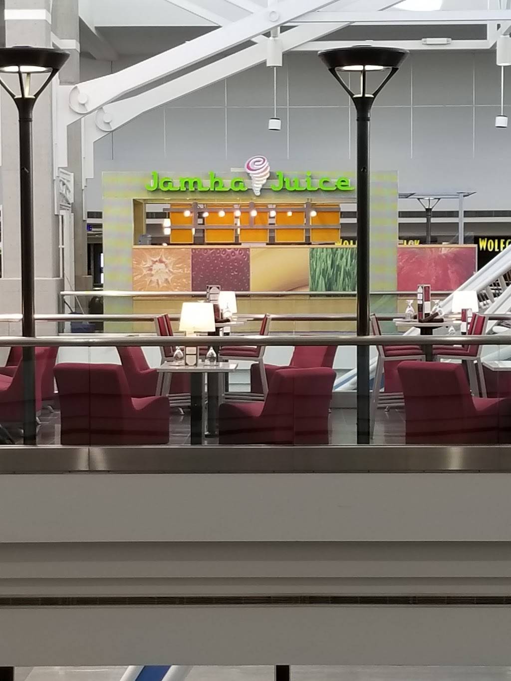 Jamba DEN I - Denver Intl Airport | restaurant | Concourse B, 8500 Peña Blvd, Denver, CO 80249, USA | 3033428398 OR +1 303-342-8398