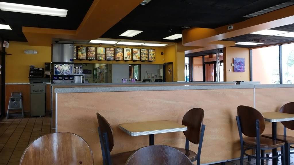 Taco Bell | meal takeaway | 8331 Baymeadows Rd, Jacksonville, FL 32256, USA | 9047310748 OR +1 904-731-0748