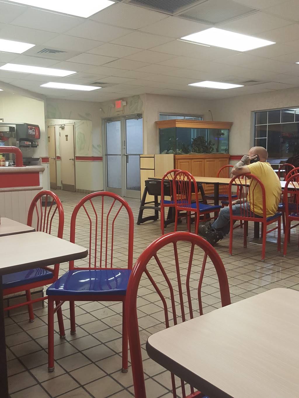 Ellis Seafood | restaurant | 1379 Getwell Rd, Memphis, TN 38111, USA | 9015052895 OR +1 901-505-2895