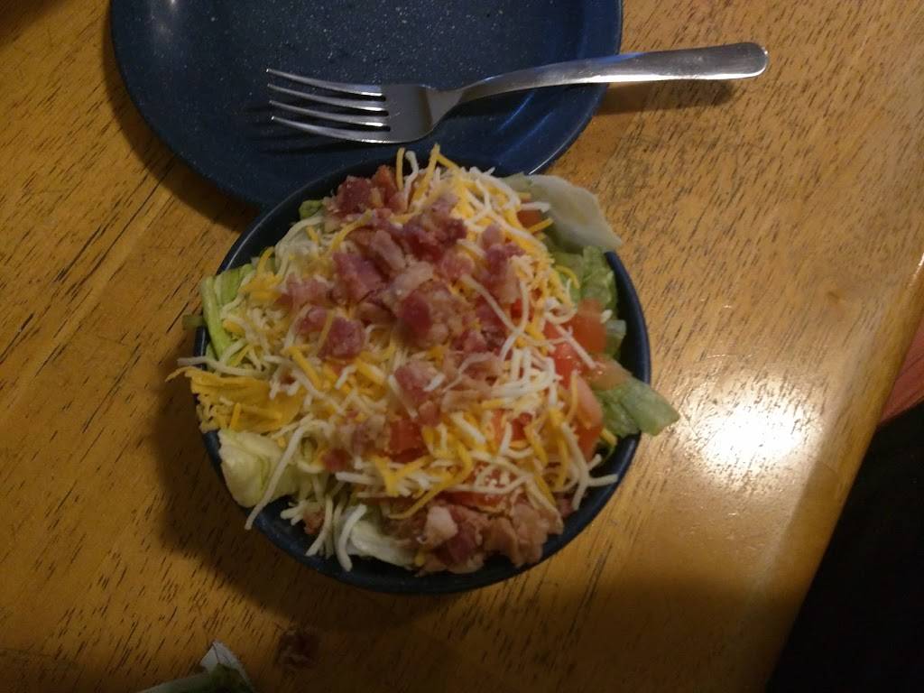 Ernies Pizza | restaurant | 508 S Adams St, Versailles, IN 47042, USA | 8126897480 OR +1 812-689-7480