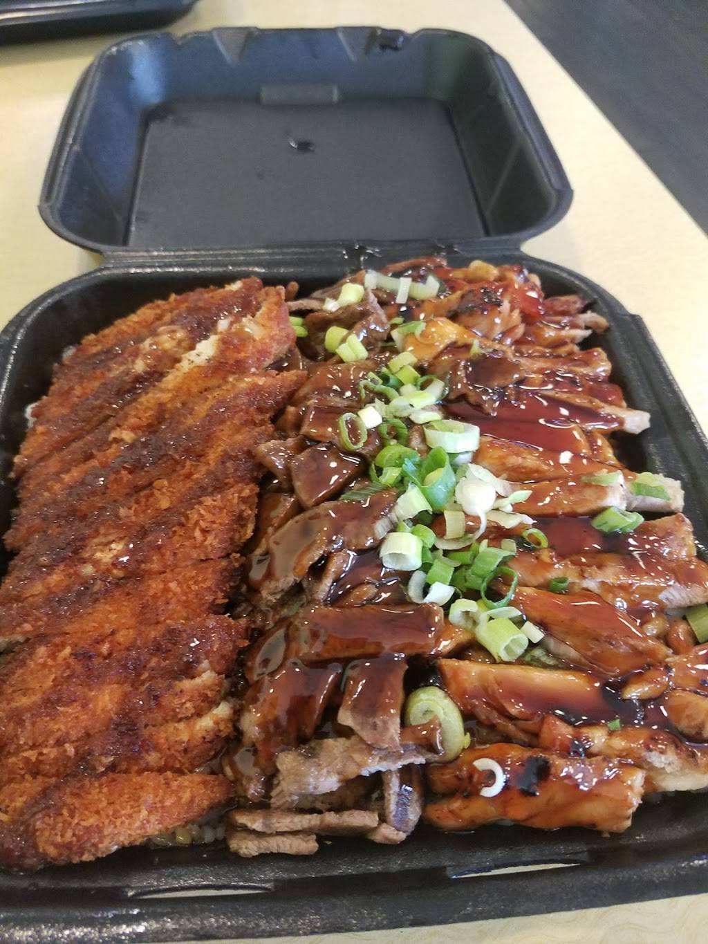 Yogis Grill | restaurant | 3121 W Peoria Ave #105, Phoenix, AZ 85029, USA | 6232427071 OR +1 623-242-7071