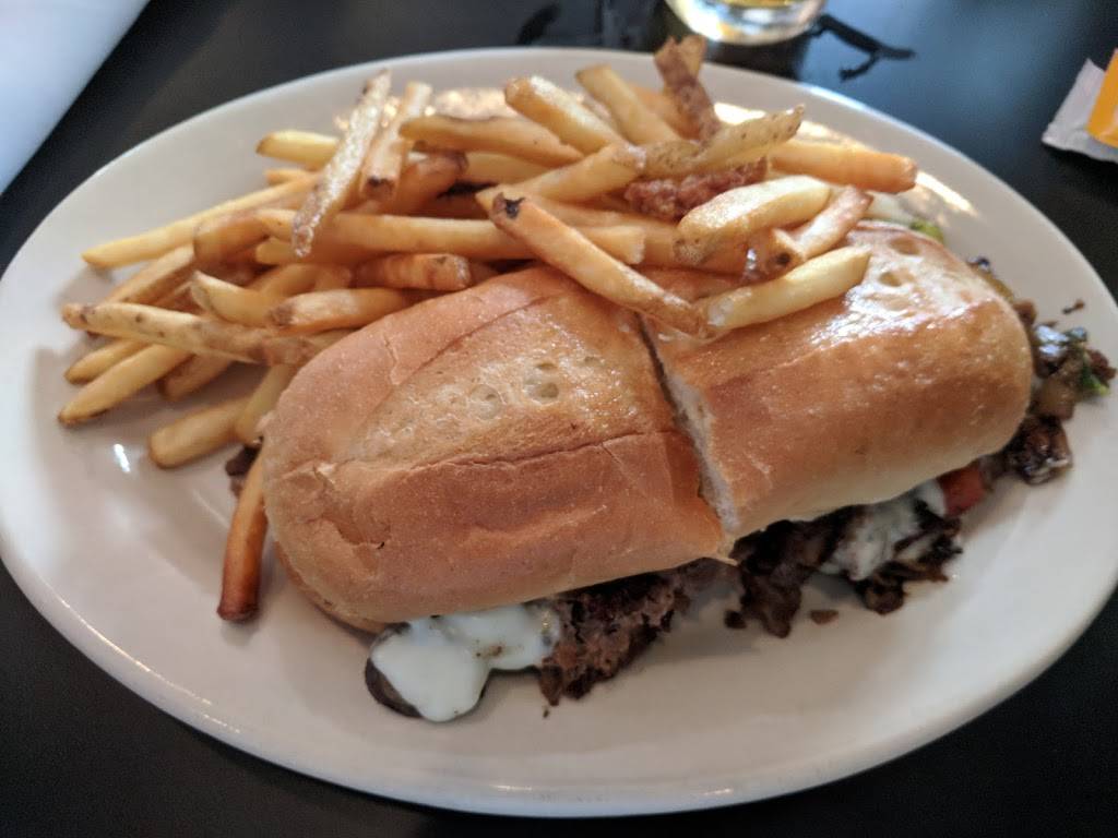 Oak Hill Bar & Grill | restaurant | 2835 18th St S, Homewood, AL 35209, USA | 2058708277 OR +1 205-870-8277