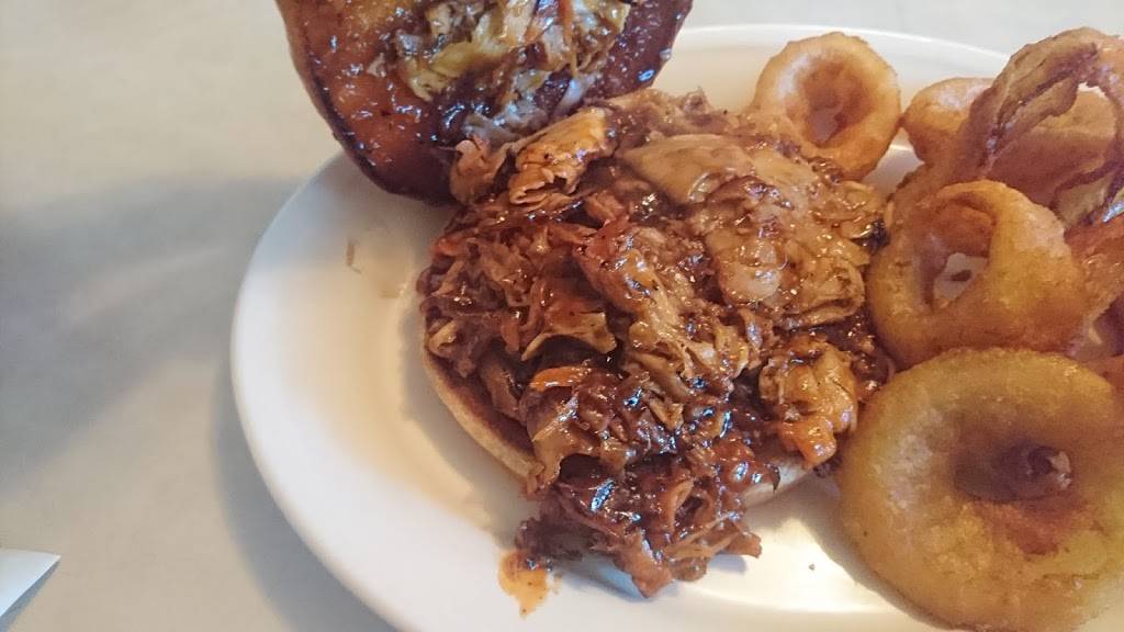 Country Diner | restaurant | 411 E 4th Ave, Watauga, TN 37694, USA | 4234340090 OR +1 423-434-0090