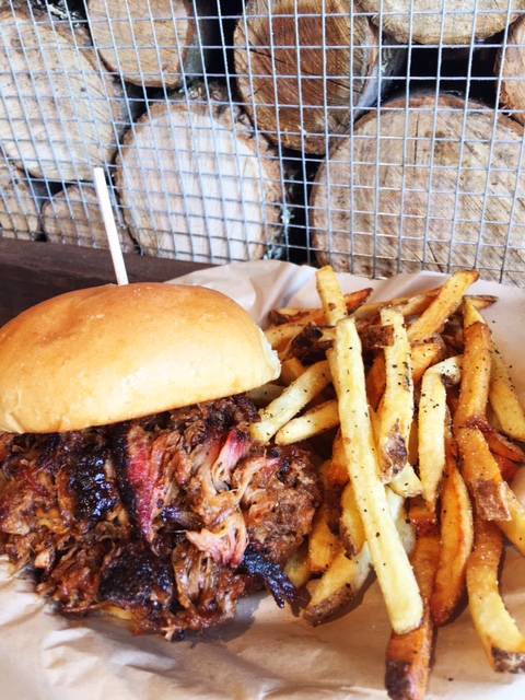 Southern Craft BBQ | restaurant | 601 Spring St #101, Johnson City, TN 37604, USA | 4232328845 OR +1 423-232-8845