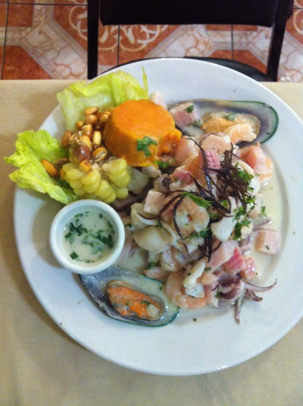 El Caramba | restaurant | 484 Hempstead Turnpike, Elmont, NY 11003, USA | 5162165744 OR +1 516-216-5744