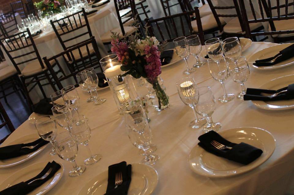 Lone Star Tavern and Steakhouse & Catering | restaurant | 4713 Bellmead Dr, Waco, TX 76705, USA | 2547990027 OR +1 254-799-0027