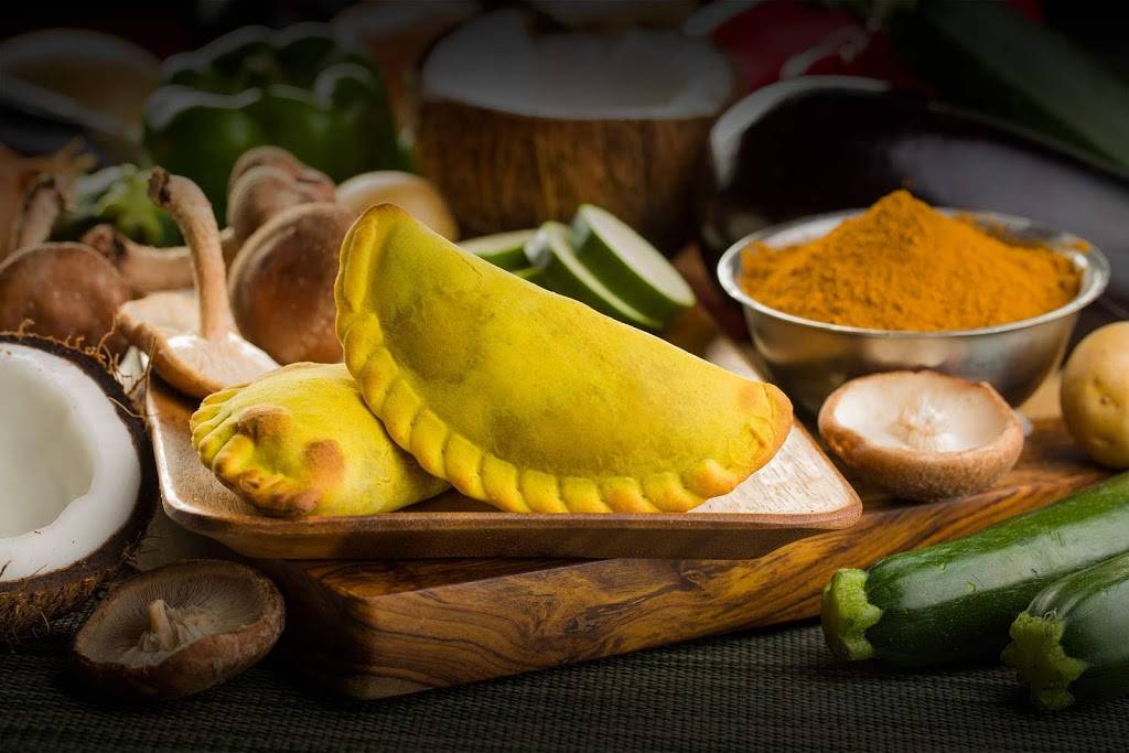 Nuchas Brooklyn Borough Hall | restaurant | 233 Joralemon St, Brooklyn, NY 11201, USA | 9177737628 OR +1 917-773-7628