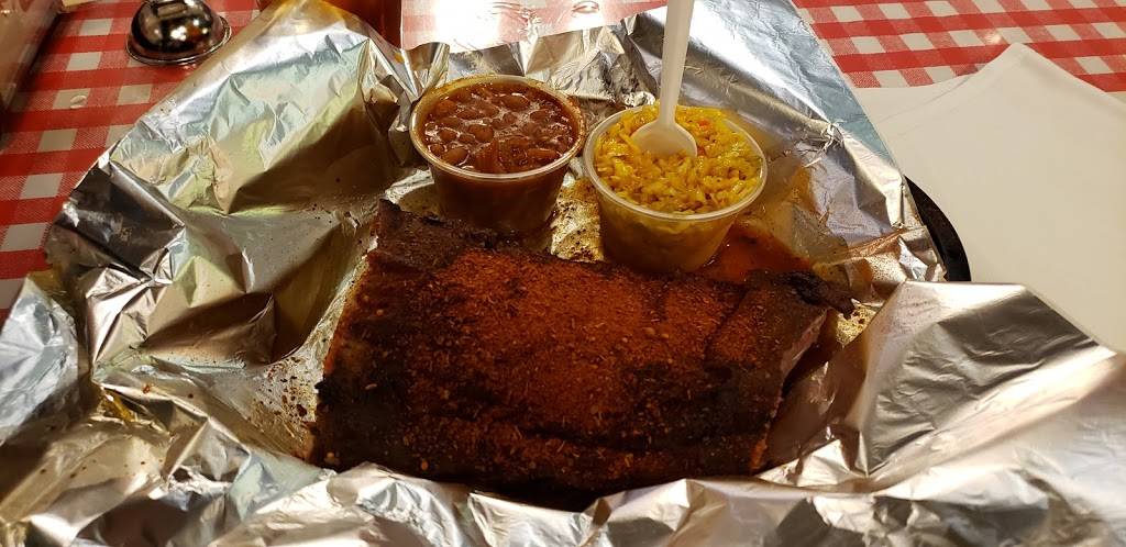 Charlie Vergos Rendezvous | restaurant | 52 S 2nd St, Memphis, TN 38103, USA | 9015232746 OR +1 901-523-2746