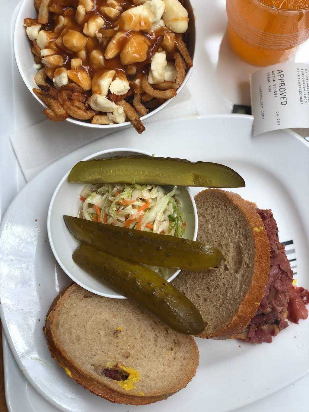 RockN Deli - Montreal Smoked Meat | restaurant | 148 Boulevard des Promenades, Saint-Bruno-de-Montarville, QC J3V 6A7, Canada | 4504824252 OR +1 450-482-4252