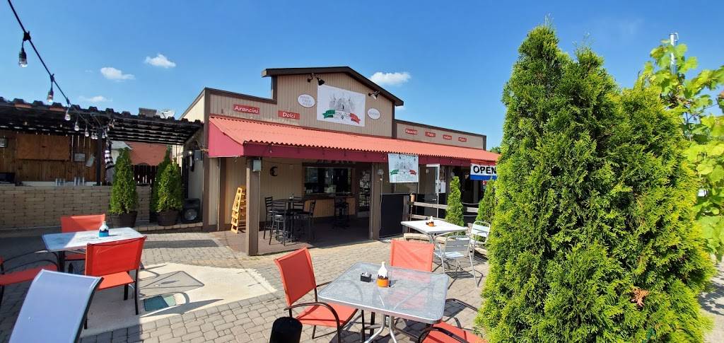 Osteria Trulli | restaurant | 210 Cedar St, St. Charles, IL 60174, USA | 6307975566 OR +1 630-797-5566