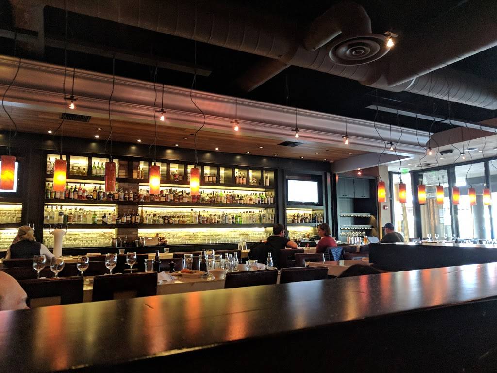 Paul Martins America | restaurant | 101 Hillsdale Shopping Ctr, San Mateo, CA 94403, USA | 6502127400 OR +1 650-212-7400