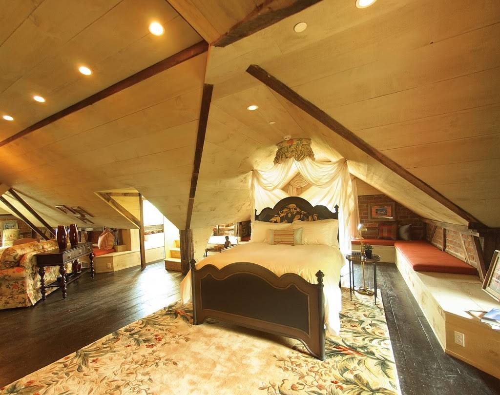 Jedediah Hawkins Inn | restaurant | 400 S Jamesport Ave, Riverhead, NY 11901, USA | 6317222900 OR +1 631-722-2900