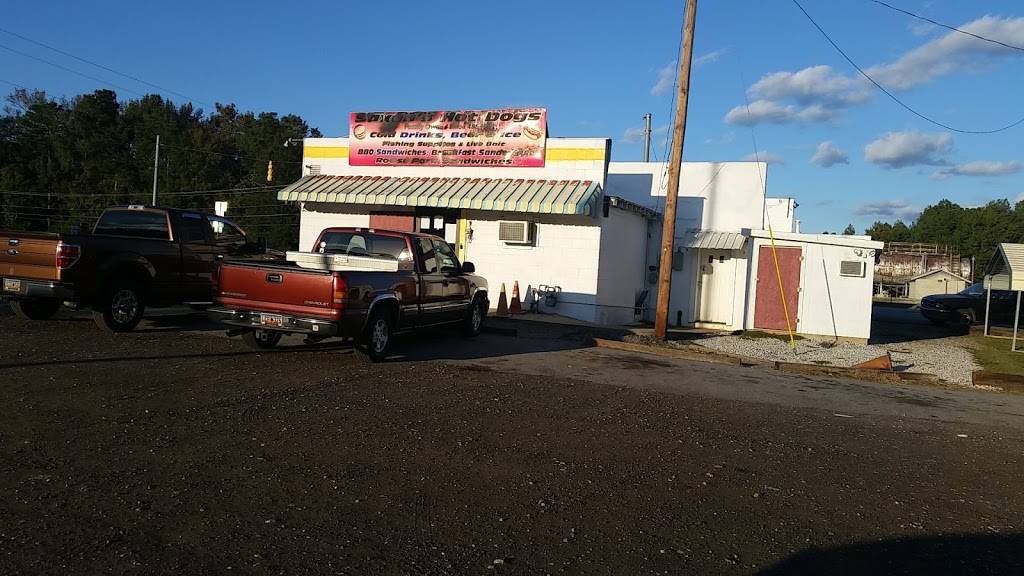 Saxons Hotdogs | restaurant | 381 SC-72, Abbeville, SC 29620, USA | 8643664222 OR +1 864-366-4222
