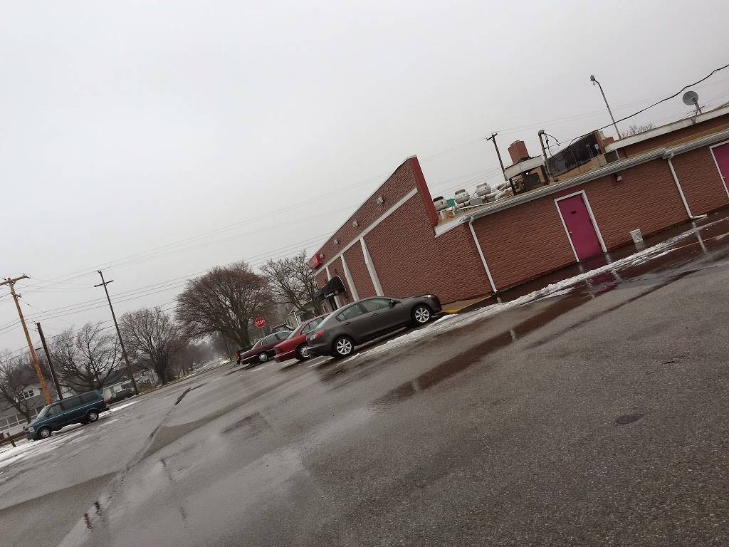 Hsings Garden Restaurant | restaurant | 600 E Bay St, East Tawas, MI 48730, USA | 9893625341 OR +1 989-362-5341