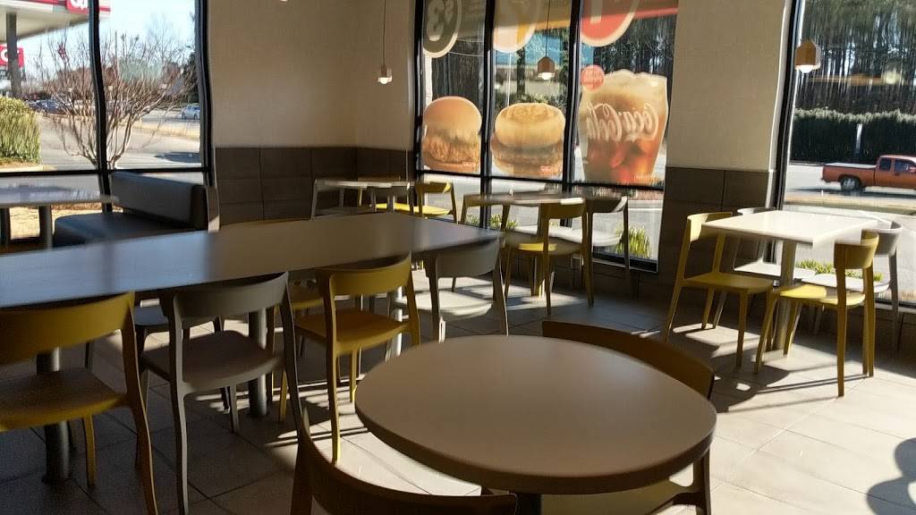 McDonalds | cafe | 751 W Pike St, Lawrenceville, GA 30045, USA | 7709959410 OR +1 770-995-9410