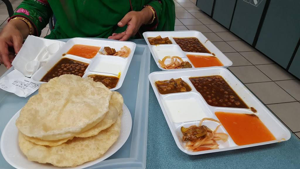 Halal Tabaq Restaurant | restaurant | 2580 Shepard Ave, Mississauga, ON L5A 4K3, Canada | 9052792345 OR +1 905-279-2345