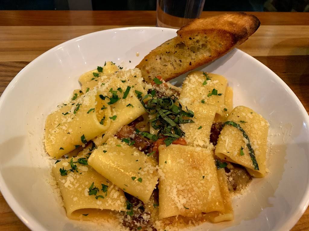 Forno Napoli | restaurant | 1280 Sweet Home Rd #105, Buffalo, NY 14228, USA | 7166369500 OR +1 716-636-9500