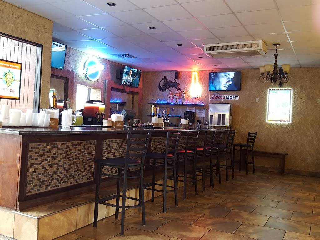 El Charro Mexican Restaurant | restaurant | 122 Elm St, Farmington, MN 55024, USA | 6514608077 OR +1 651-460-8077