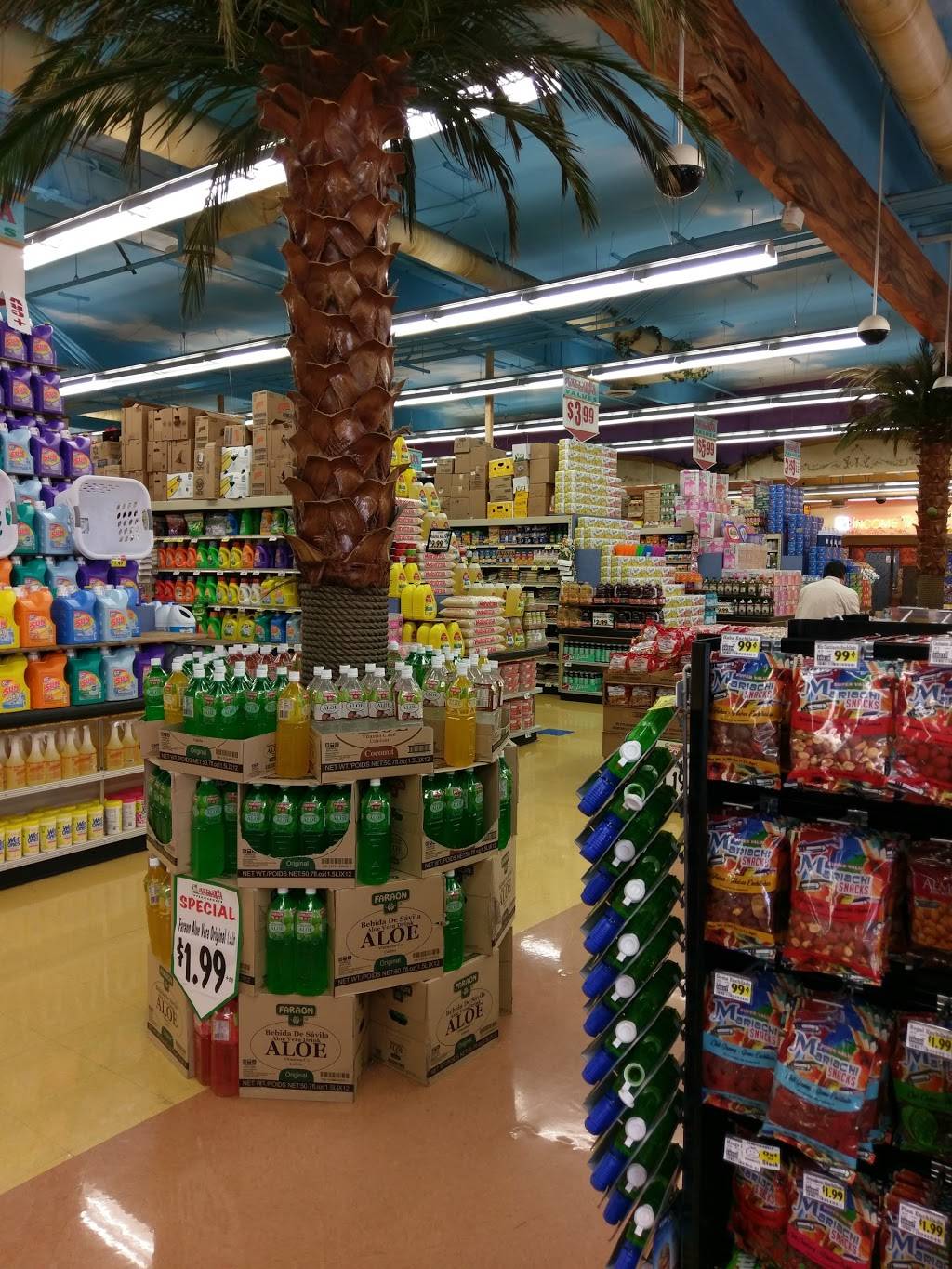 Vallarta Supermarkets | bakery | 19725 Vanowen St, Winnetka, CA 91306, USA | 8187165704 OR +1 818-716-5704