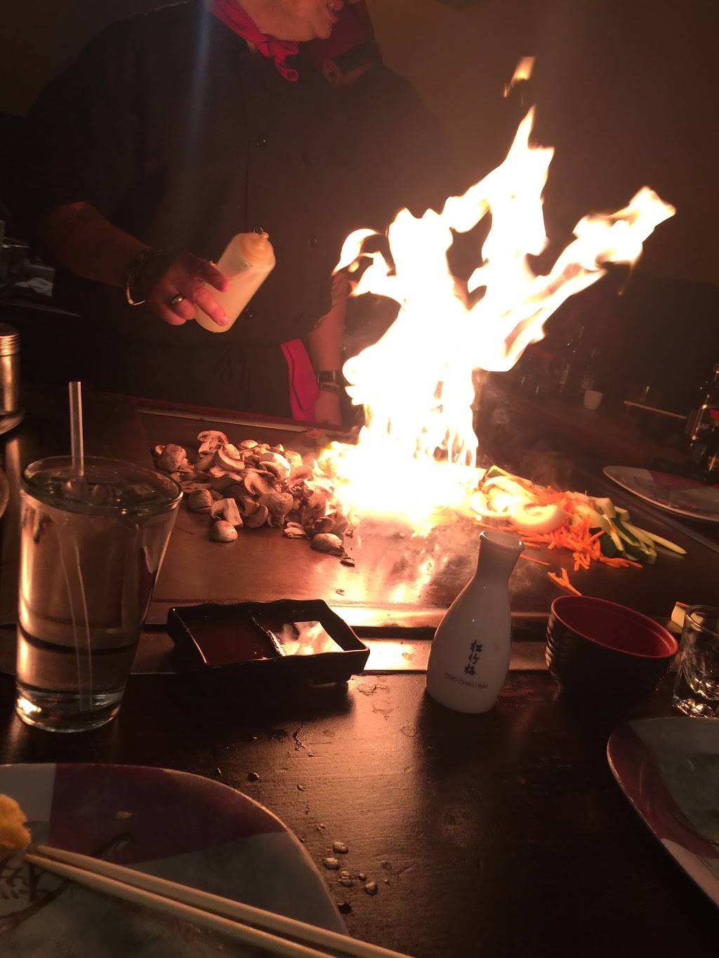 Torii Japanese Restaurant | night club | 2401 E Orangeburg Ave Ste 35, Modesto, CA 95355, USA | 2095298697 OR +1 209-529-8697